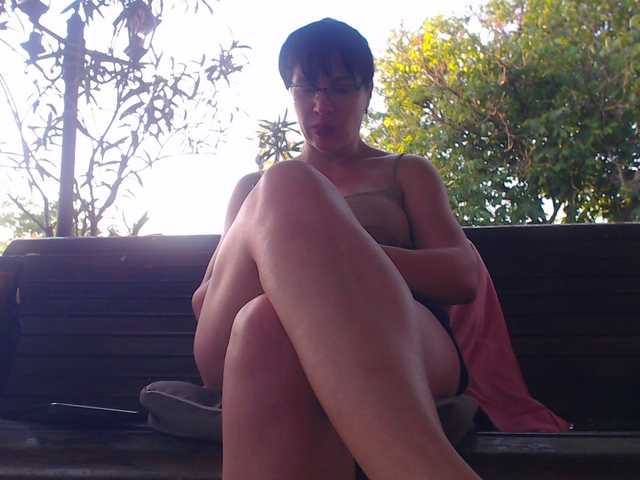 AnnBigLabia