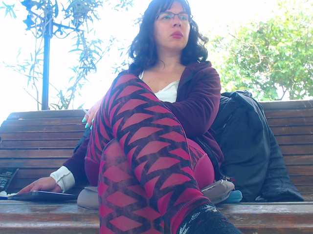 AnnBigLabia