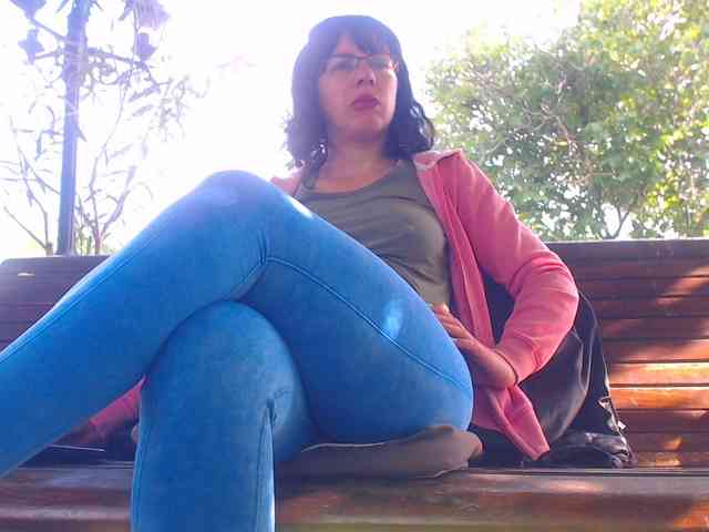 AnnBigLabia webcam