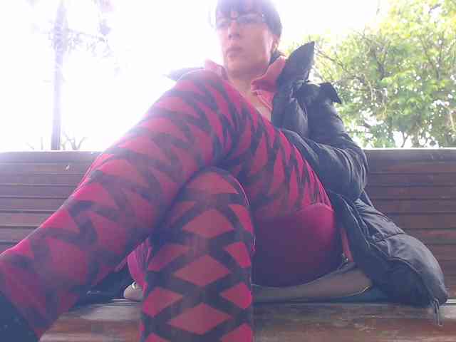 Model: AnnBigLabia