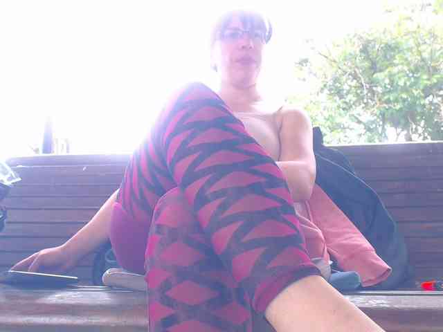 AnnBigLabia webcam