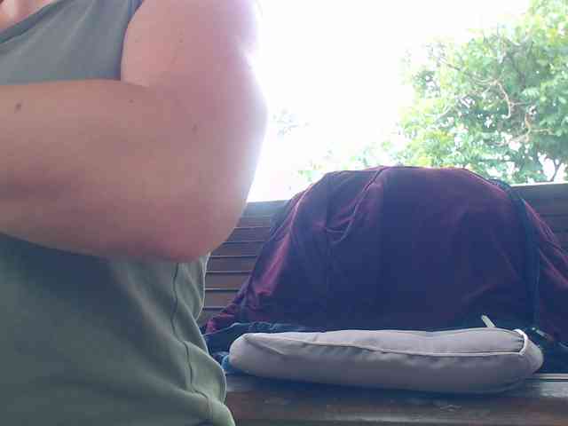 Modèle: AnnBigLabia