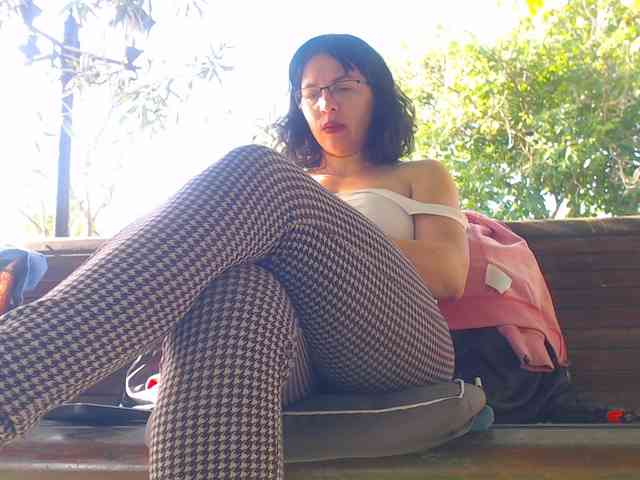 AnnBigLabia webcam
