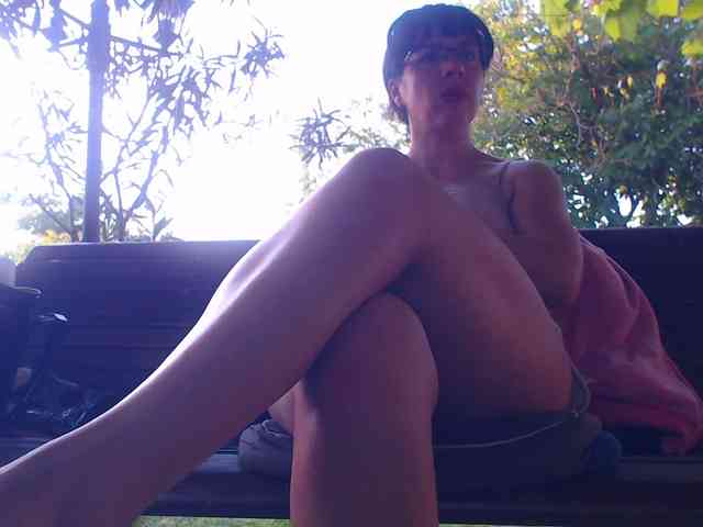 AnnBigLabia webcam