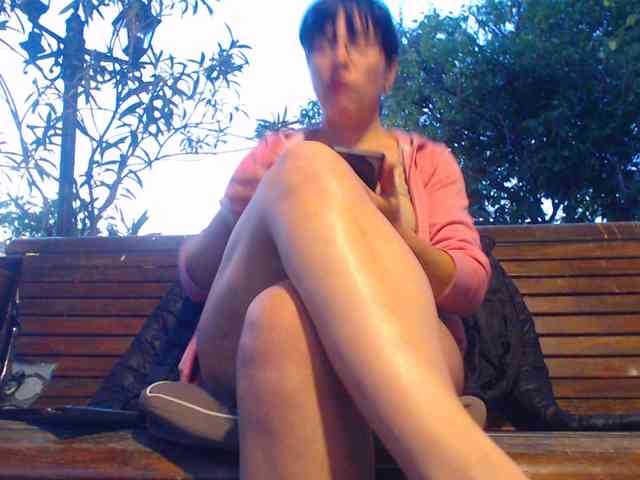 AnnBigLabia