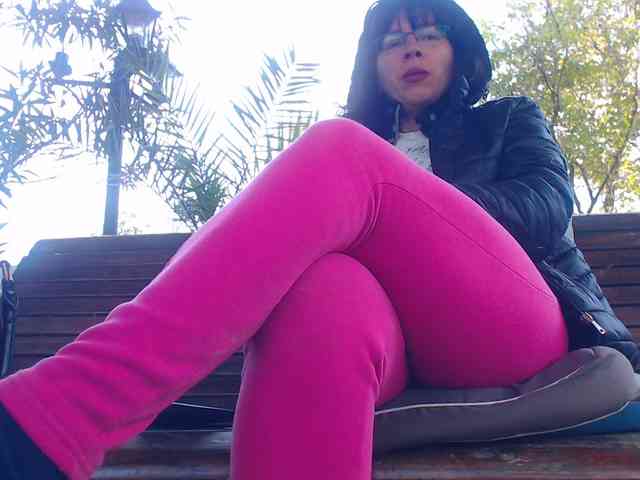 AnnBigLabia webcam
