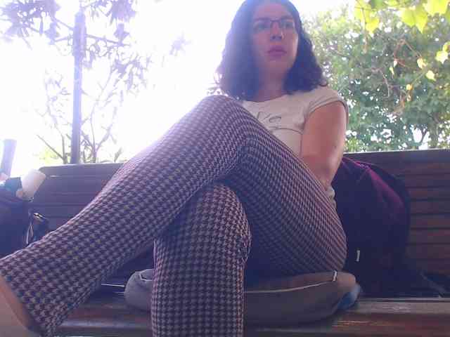 AnnBigLabia webcam