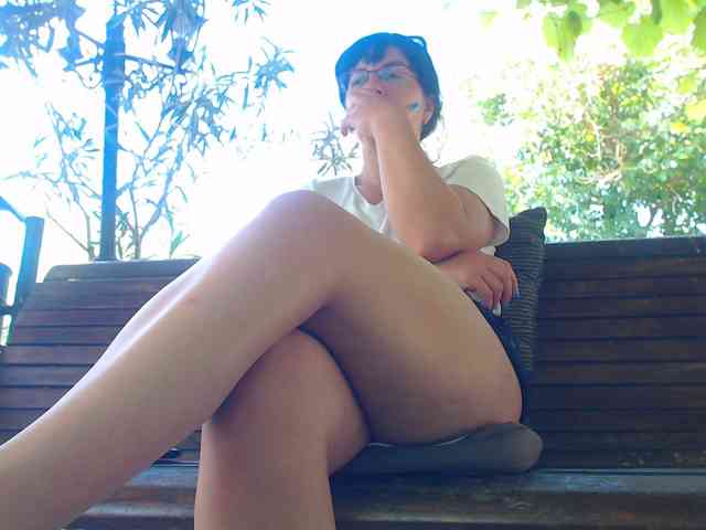 AnnBigLabia webcam
