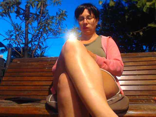AnnBigLabia webcam
