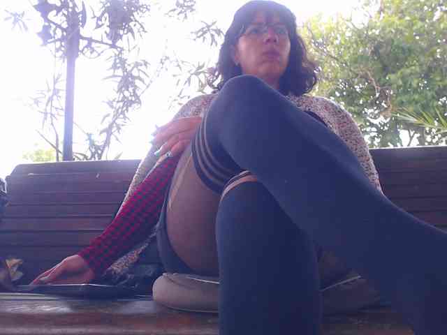 AnnBigLabia webcam