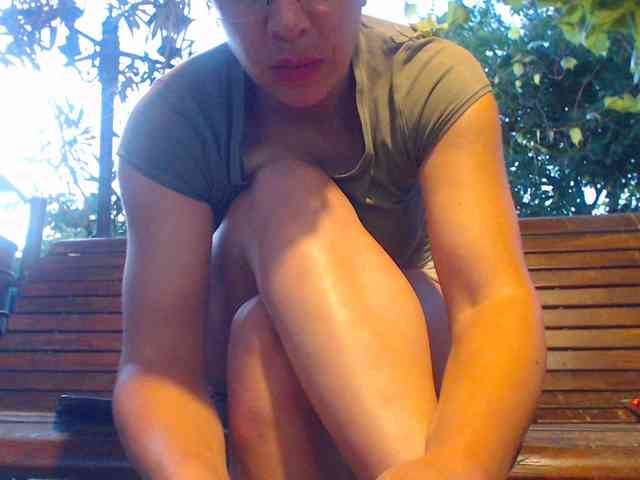 AnnBigLabia webcam