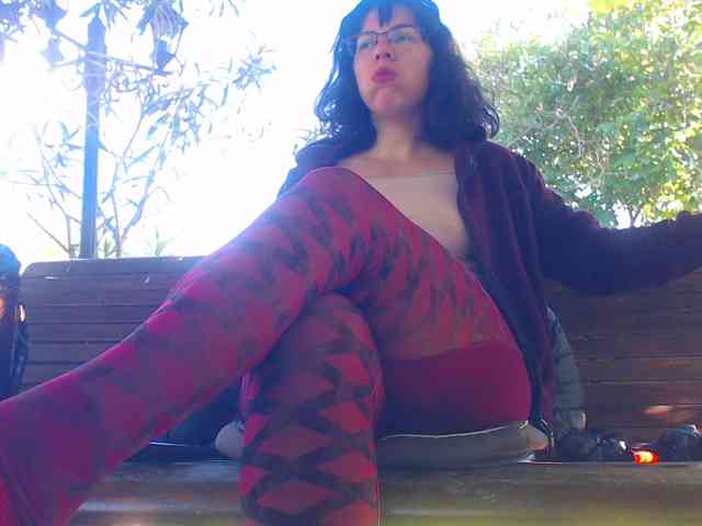 AnnBigLabia webcam