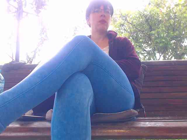 AnnBigLabia