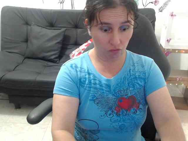 victoria-jones webcam
