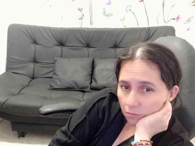 victoria-jones webcam