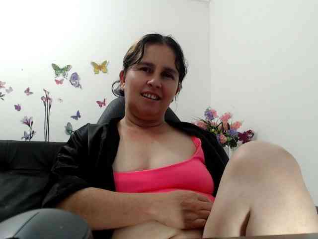 victoria-jones webcam