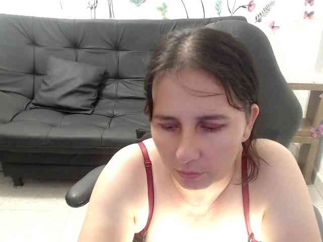 victoria-jones webcam