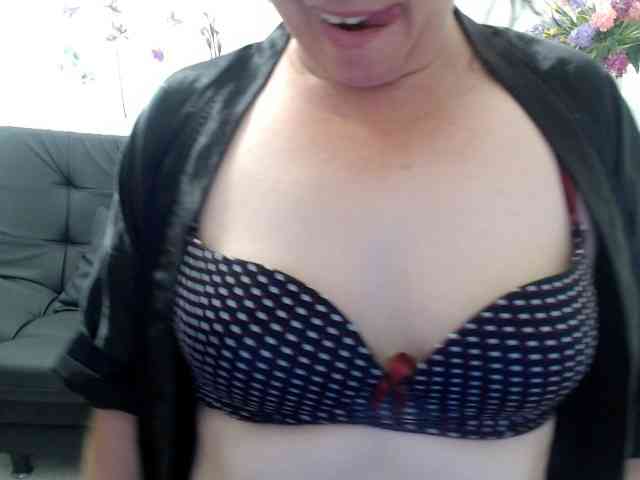 victoria-jones webcam