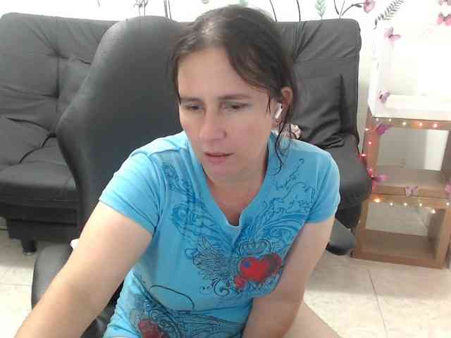 victoria-jones webcam