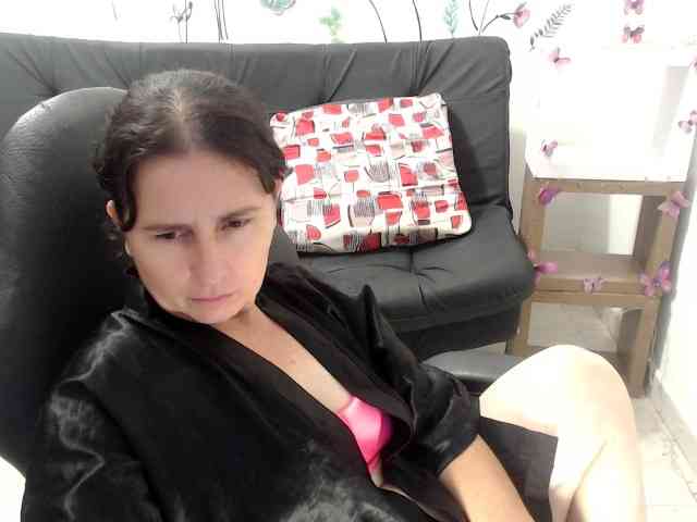 victoria-jones webcam