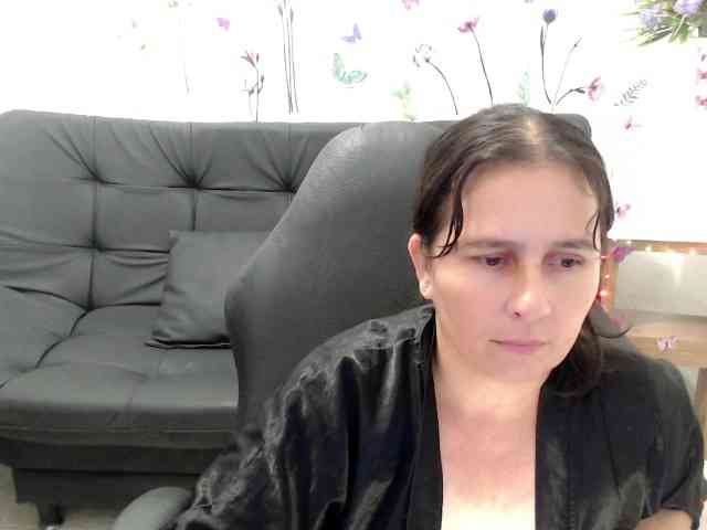 victoria-jones webcam