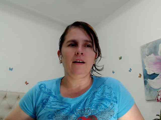 victoria-jones webcam