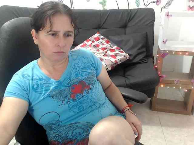 victoria-jones webcam