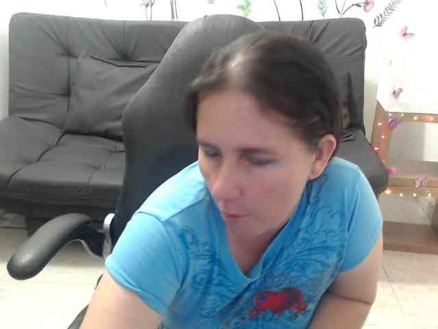 victoria-jones webcam