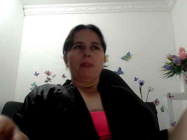 victoria-jones webcam