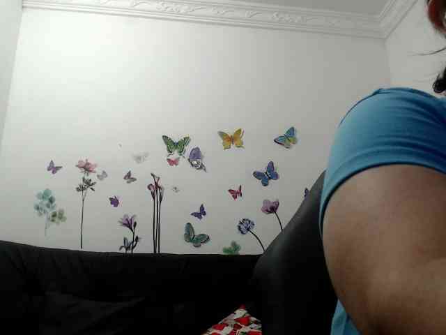 victoria-jones webcam
