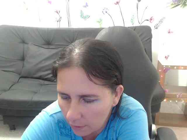 victoria-jones webcam