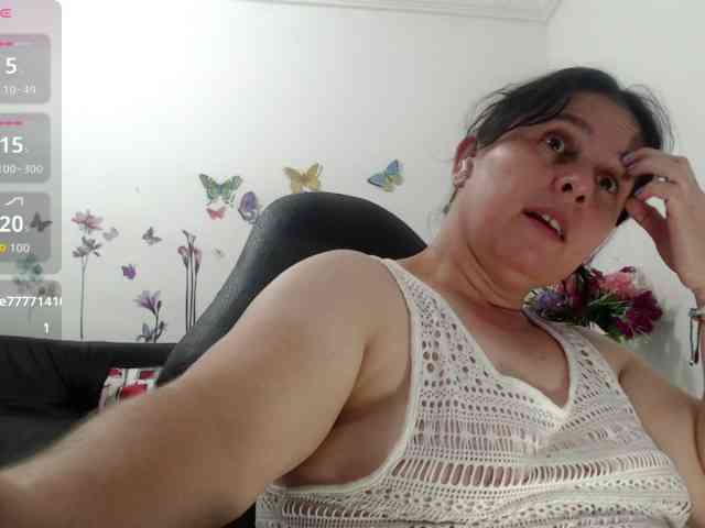 victoria-jones webcam