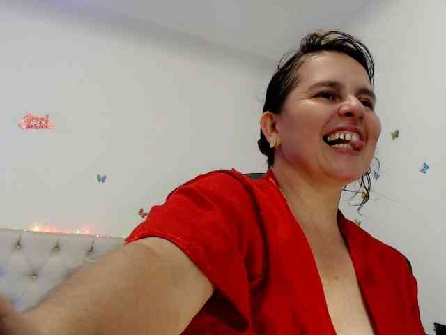 victoria-jones webcam