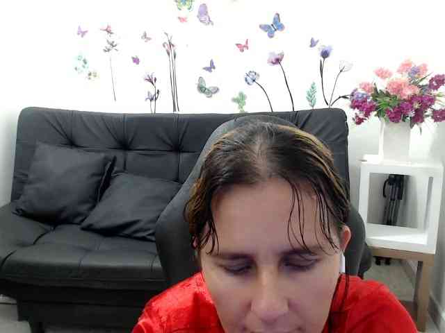 victoria-jones webcam