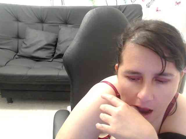 victoria-jones webcam