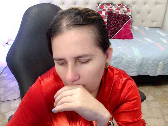 victoria-jones webcam