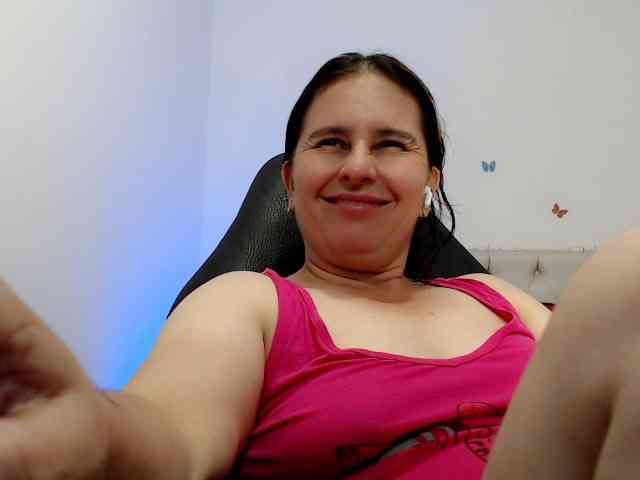 victoria-jones webcam