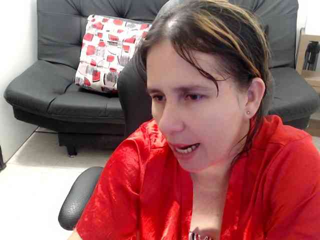 victoria-jones