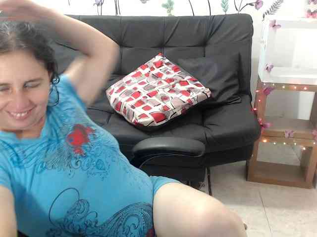 victoria-jones webcam
