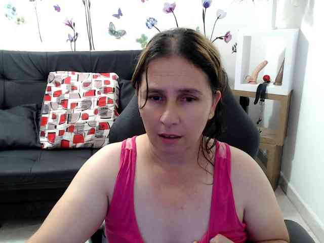 victoria-jones webcam
