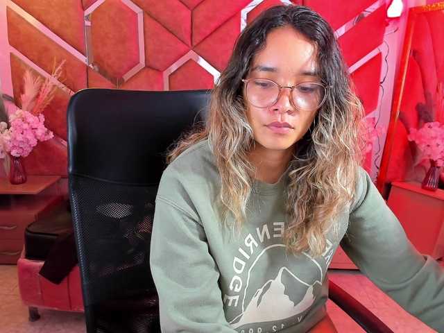 OliviaFox live cam on BongaCams
