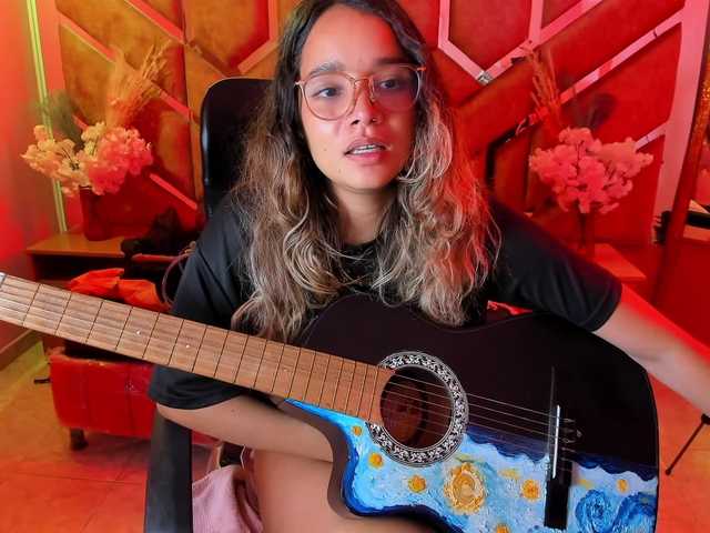 OliviaFox live cam on BongaCams