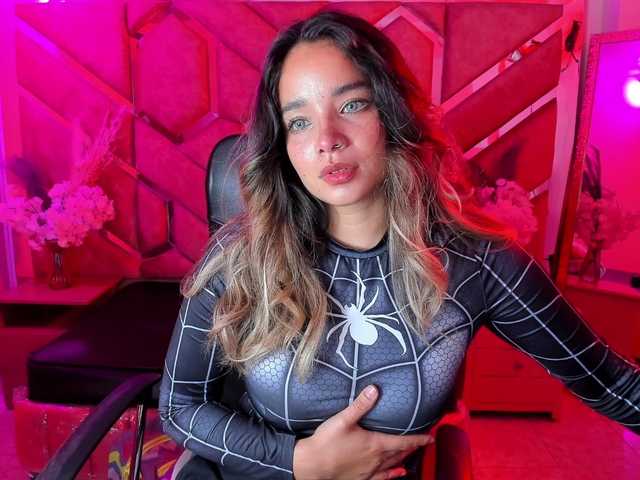 OliviaFox live cam on BongaCams