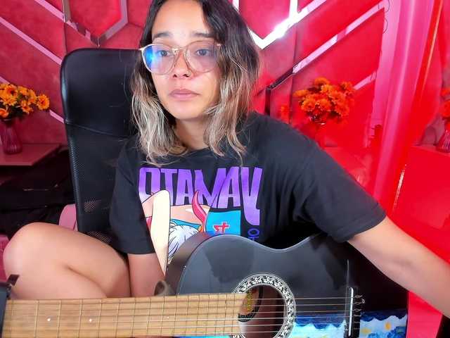 OliviaFox live cam on BongaCams