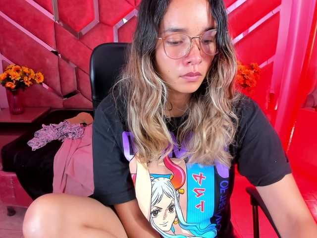 OliviaFox live cam on BongaCams