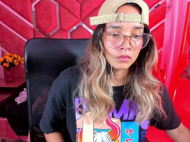 OliviaFox live cam on BongaCams
