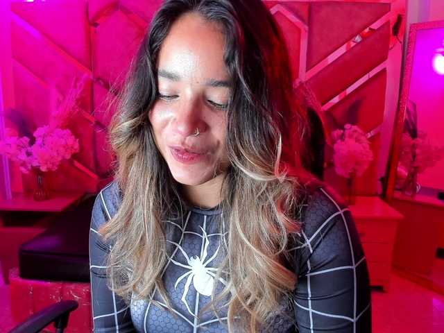 OliviaFox live cam on BongaCams