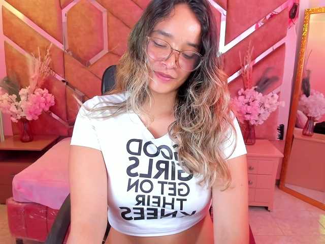 OliviaFox Cam en directo en BongaCams