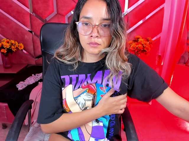 OliviaFox live cam on BongaCams
