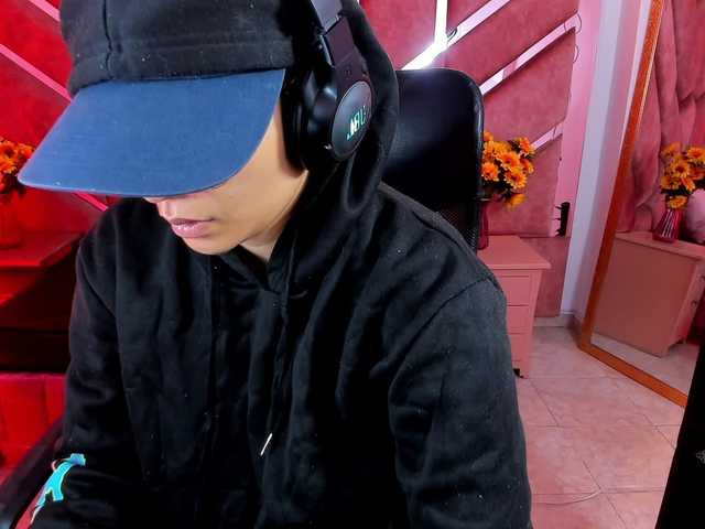 OliviaFox live cam on BongaCams